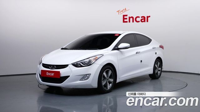 Hyundai AVANTE 2012
