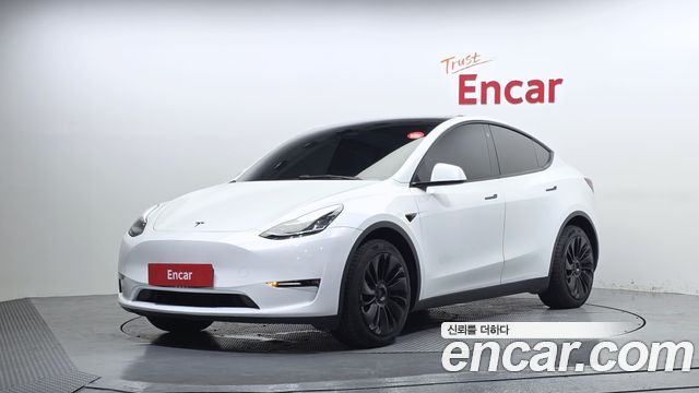 Tesla Model Y 2022