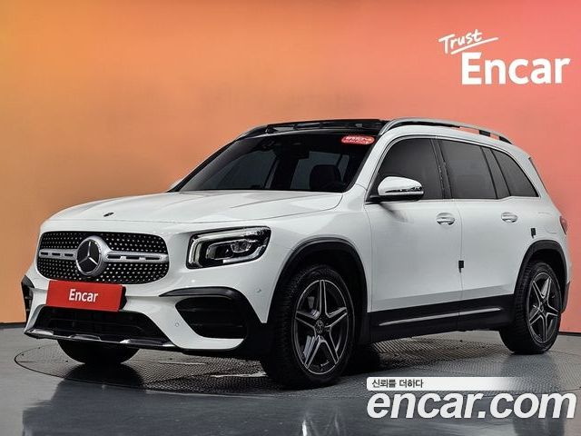 Mercedes-Benz GLB-Class 2022
