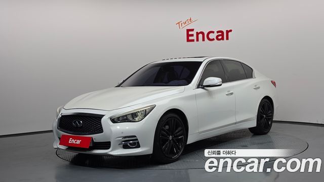 Infiniti Q50 2014