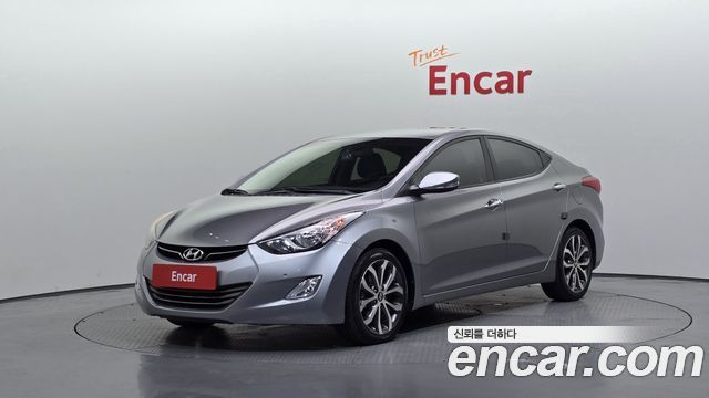 Hyundai AVANTE 2012