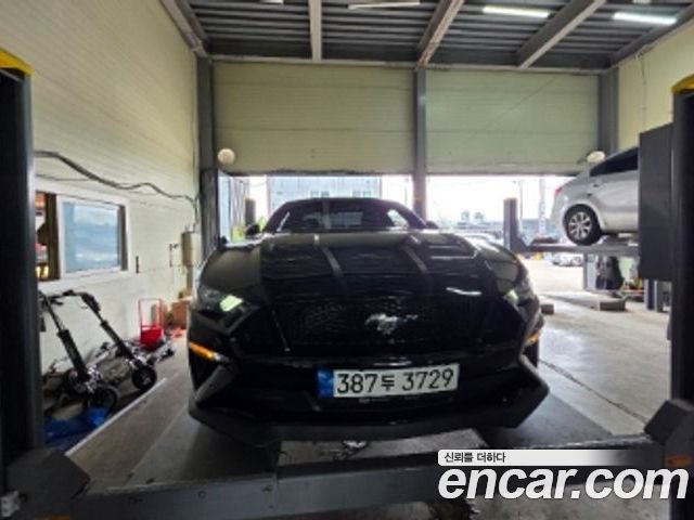 Ford Mustang 2022
