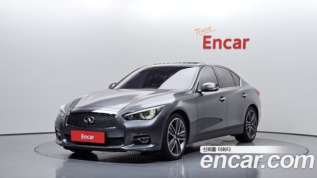 Infiniti Q50 2014