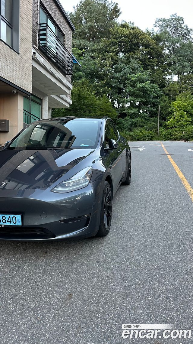 Tesla Model Y 2022