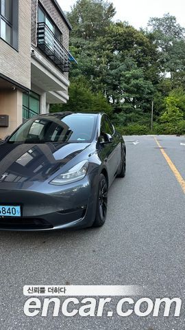 Tesla Model Y 2022