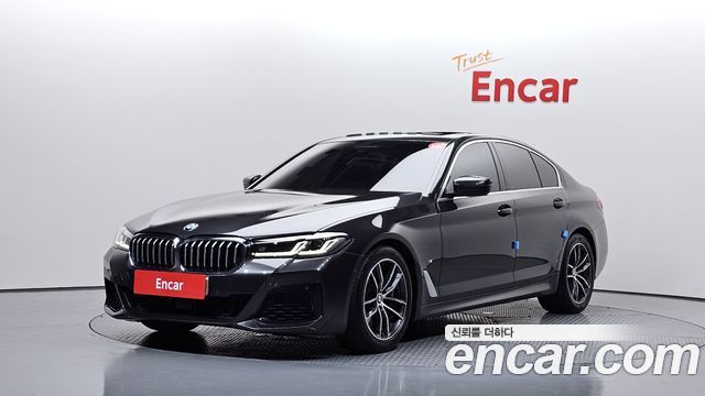 BMW 5-Series 2022