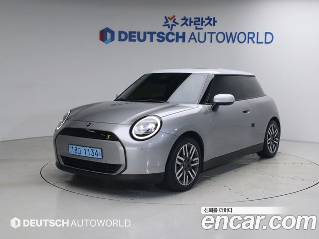 Mini Cooper 2024