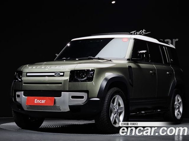 Land Rover Defender 2022