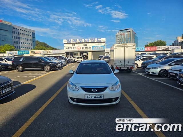 Renault-KoreaSamsung SM3 2011