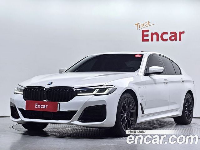 BMW 5-Series 2021