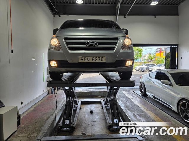 Hyundai Starex 2016