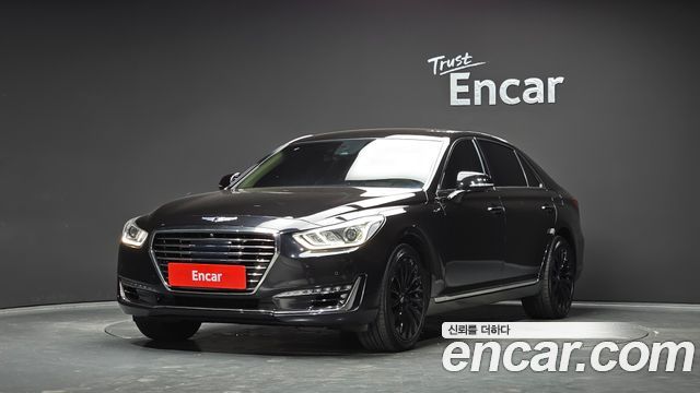 Genesis EQ900 2017