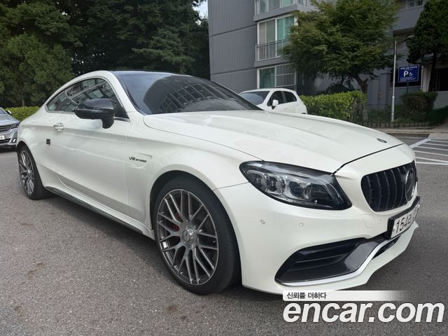 Mercedes-Benz C-Class 2020