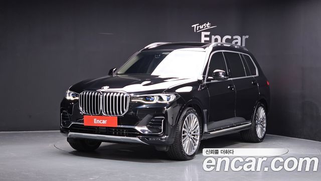 BMW X7 2021