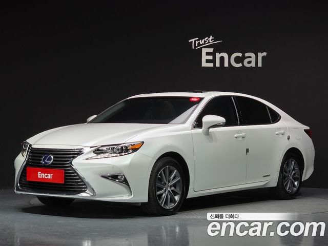 Lexus ES 2018