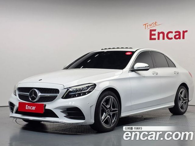 Mercedes-Benz C-Class 2021