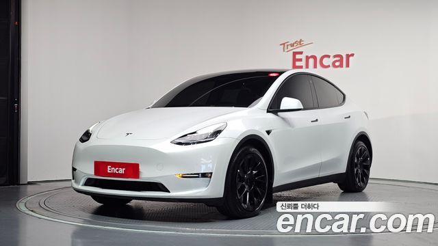 Tesla Model Y 2022
