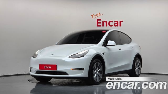 Tesla Model Y 2022