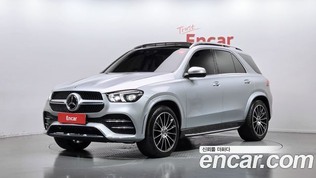 Mercedes-Benz GLE-Class 2023