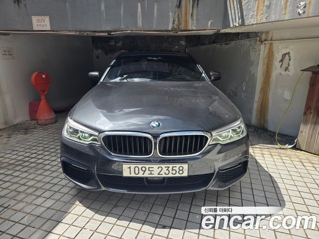 BMW 5-Series 2020