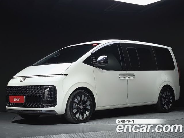 Hyundai Staria 2024