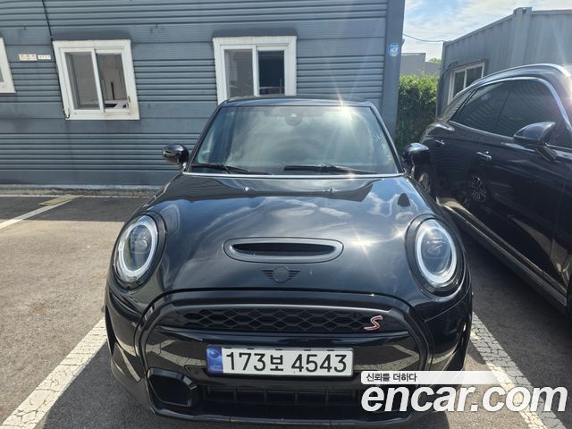 Mini Cooper 2024