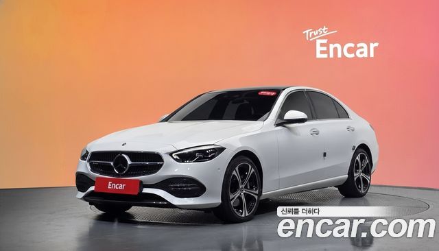 Mercedes-Benz C-Class 2023