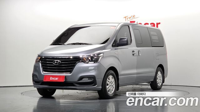 Hyundai Starex 2018