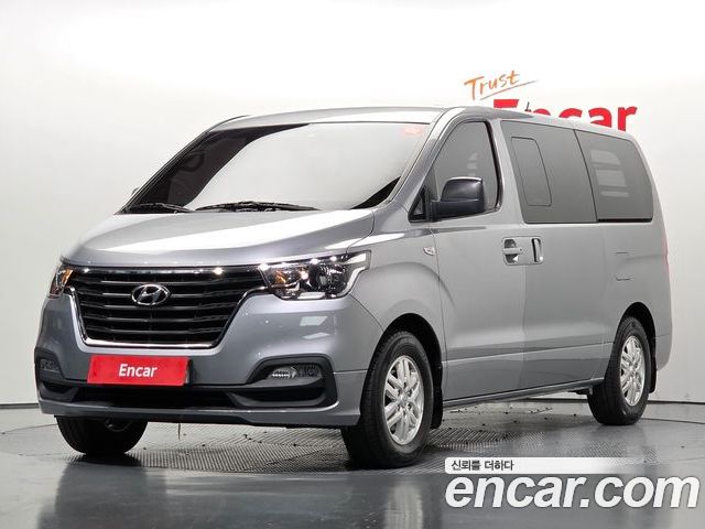 Hyundai Starex 2018
