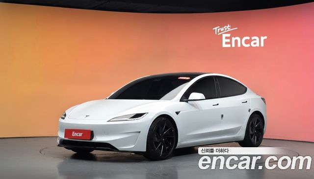 Tesla Model 3 2026
