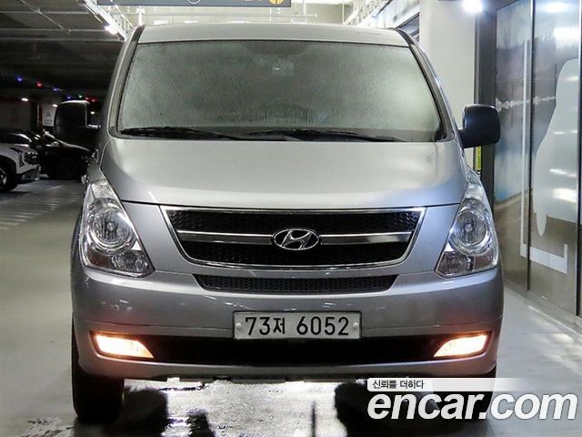 Hyundai Starex 2012