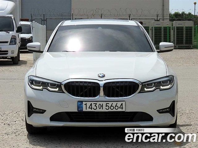 BMW 3-Series 2021