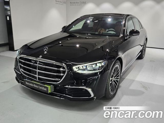 Mercedes-Benz S-Class 2025