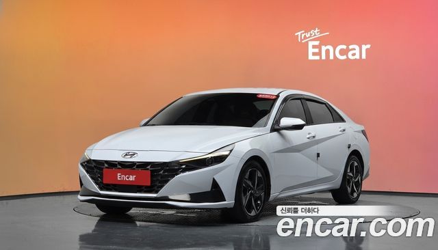 Hyundai AVANTE 2022