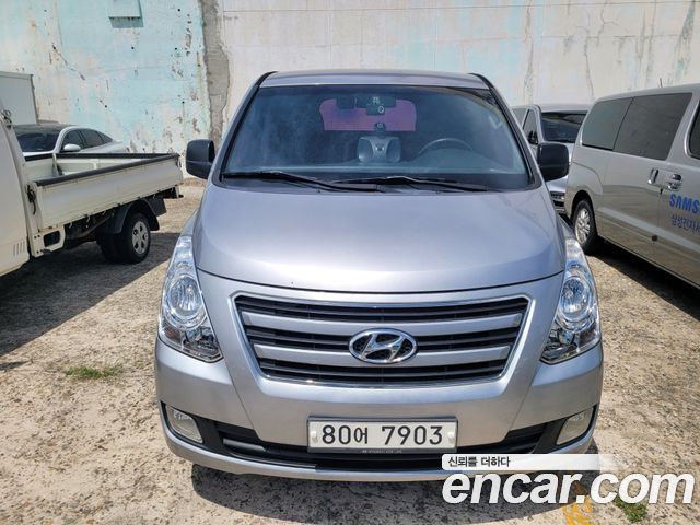 Hyundai Starex 2016