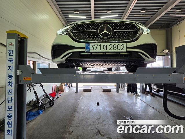 Mercedes-Benz E-Class 2026