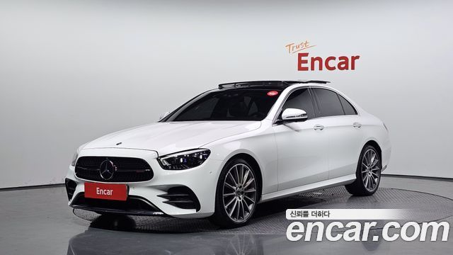 Mercedes-Benz E-Class 2022