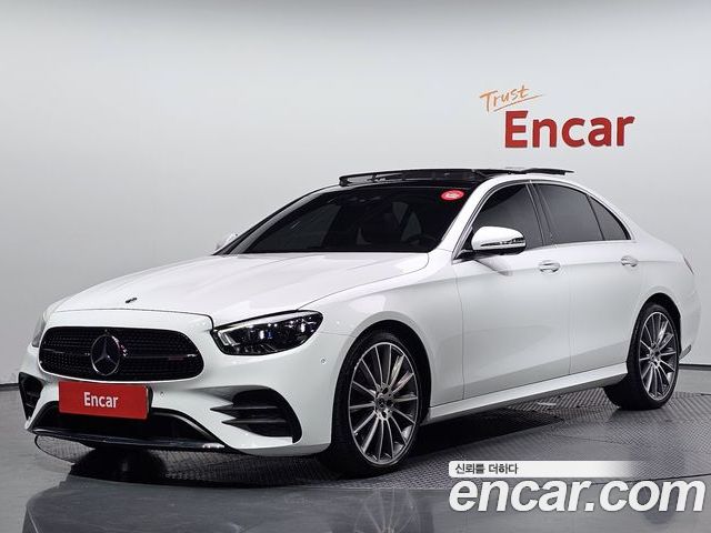 Mercedes-Benz E-Class 2022