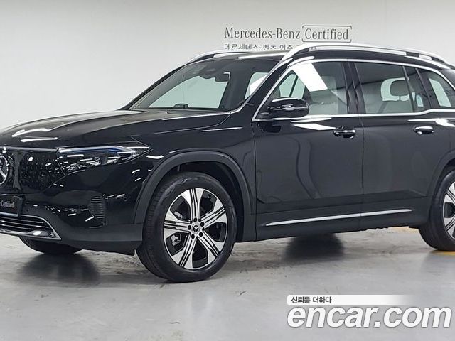 Mercedes-Benz EQB 2025