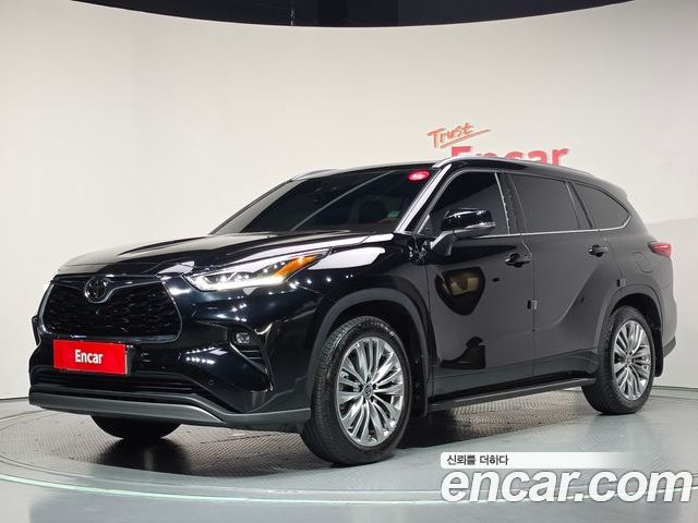 Toyota Highlander 2025