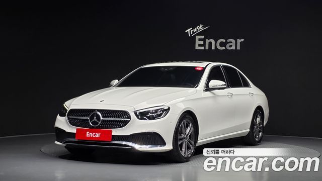 Mercedes-Benz E-Class 2023
