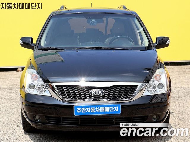 Kia Canival 2013