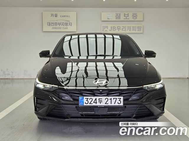 Hyundai AVANTE 2024