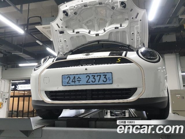 Mini Cooper 2024