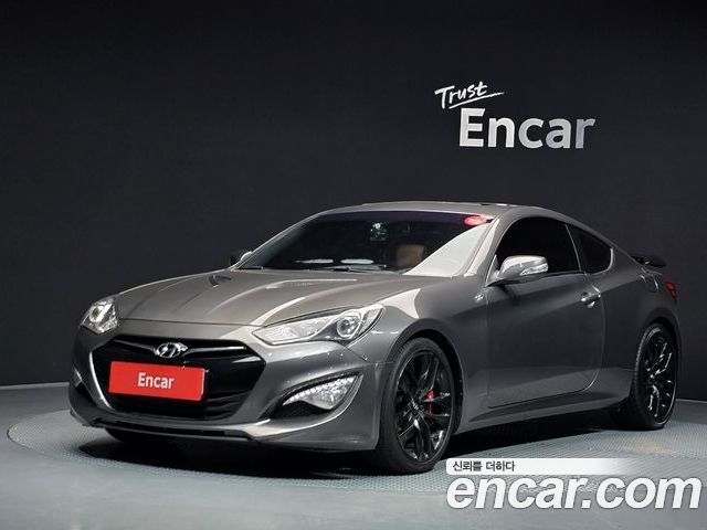 Hyundai Genesis 2012