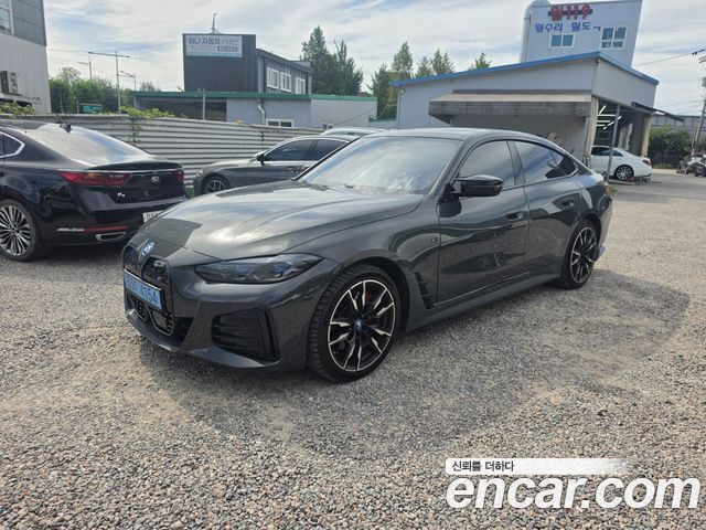 BMW i4 2023