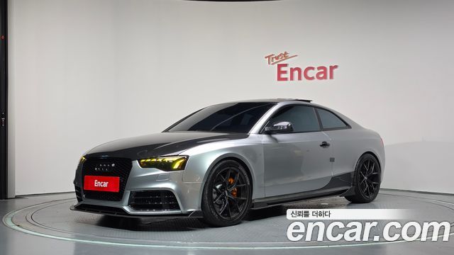 Audi RS5 2013