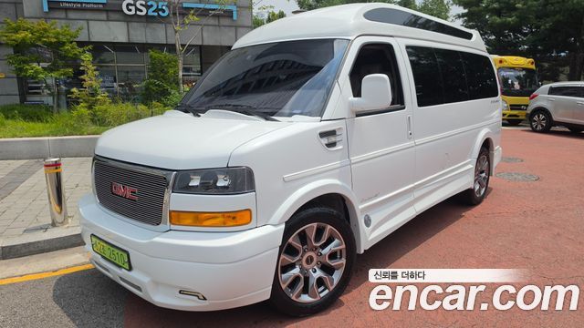 GMC Savana 2023