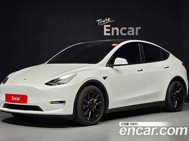 Tesla Model Y 2021