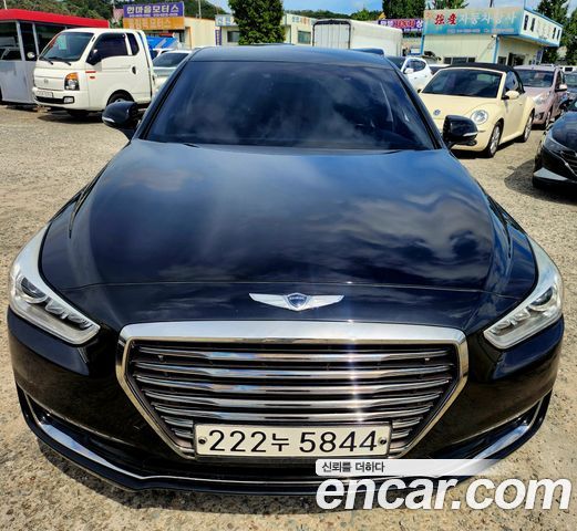 Genesis EQ900 2017